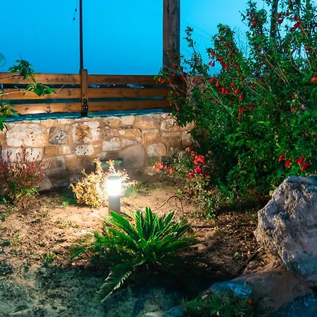 Aurora Apartment, 2 - Cozy, Close To The * 马尔马里