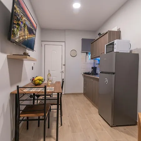 Aurora Apartment, 2 - Cozy, Close To The Apartment Marmari (Kos)