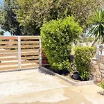 Aurora Apartment, 2 - Cozy, Close To The * Marmari (Kos)