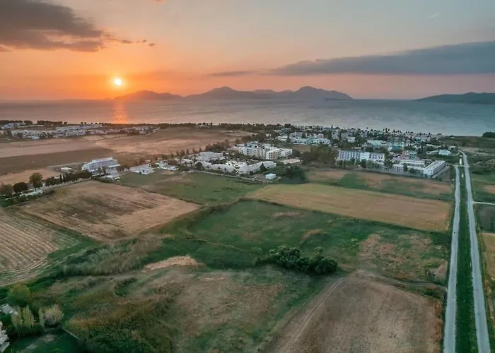 Aurora Apartment, 2 - Cozy, Close To The Apartament