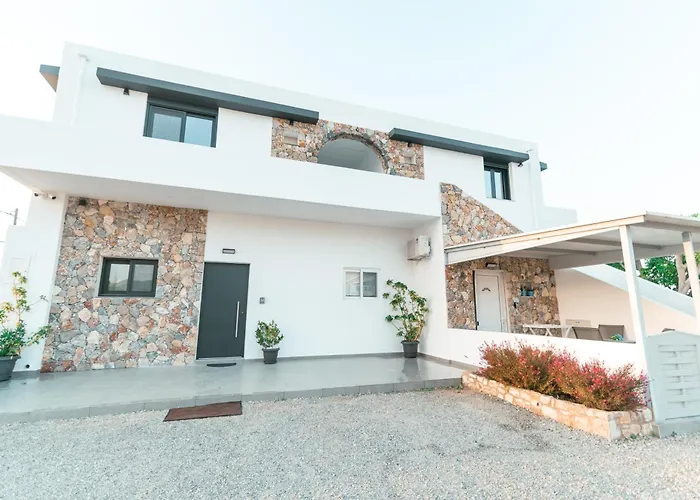 Aurora Apartment, 2 - Cozy, Close To The Apartament